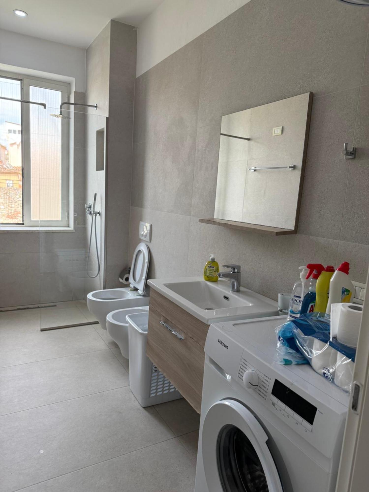 Lukas Apartament Vollga Durres Exterior photo